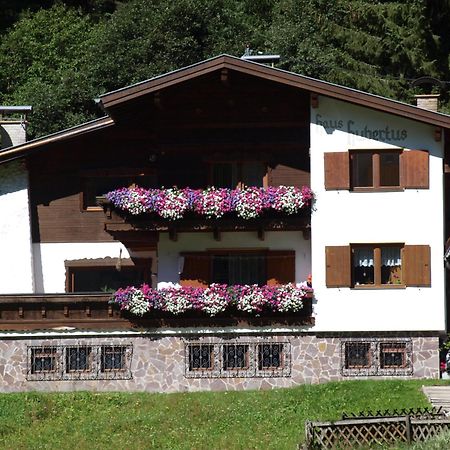 Haus Hubertus Apartment Санкт Леонард им Пицтал Екстериор снимка